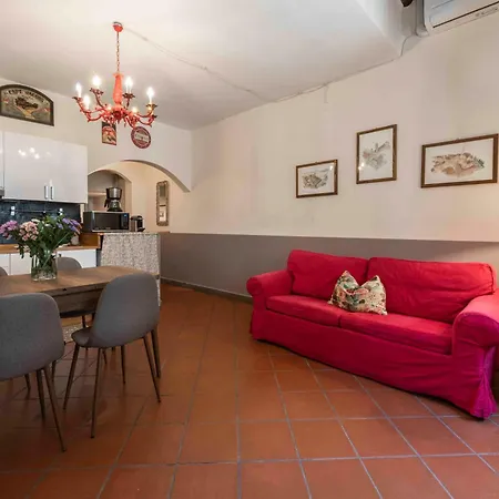 Rosina By Mmega Apartament